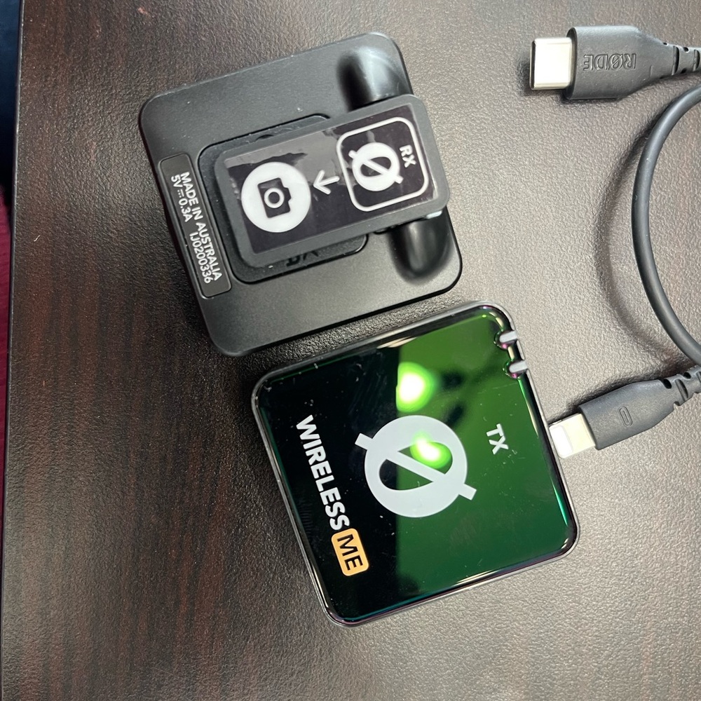 Rode Wireless Me Mic System - LIKE NEW - Picture 3 of 4